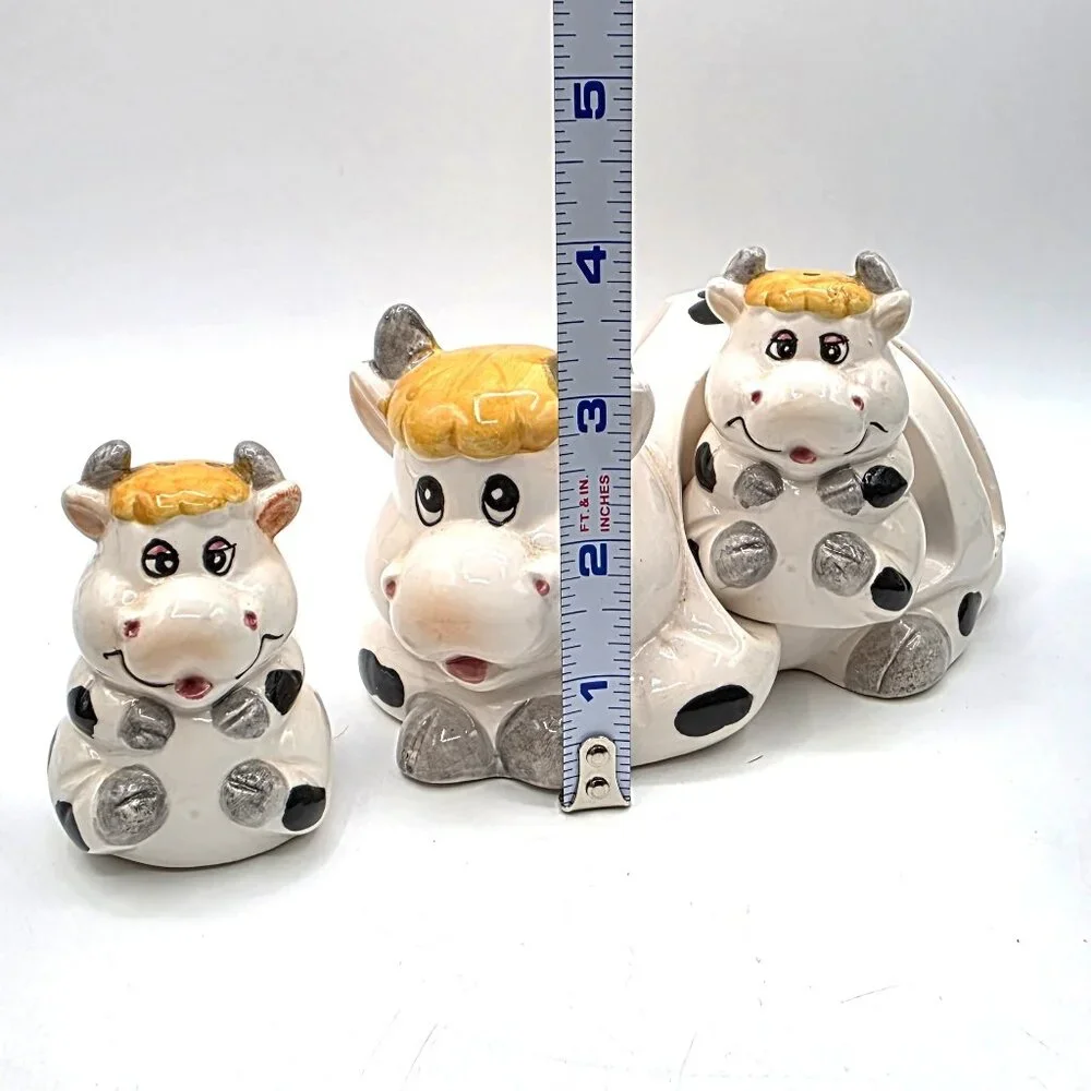 VTG Blonde Cartoon Cow and Babies Salt n Pepper Shakers Napkin Holder Set Taiwan